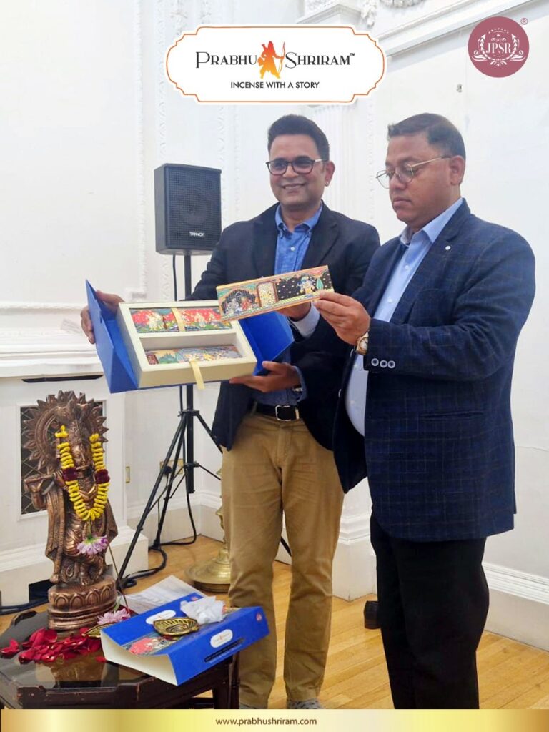 लंदन के नेहरू सेंटर में श्री कृष्ण लीला कलेक्शन का भव्य अंतरराष्ट्रीय समर्पण समारोह आयोजित