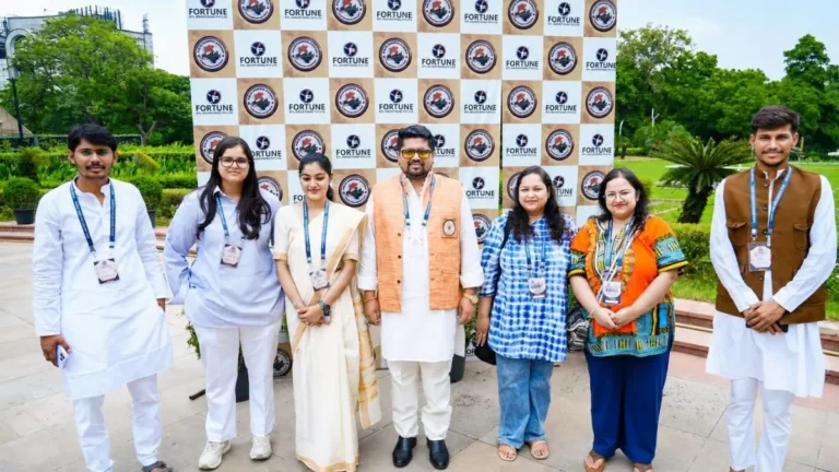 नई दिल्ली छात्र संसद में डॉ. भार्गव मल्लप्पा का प्रेरक संबोधन, युवाओं से ज्ञान, नेतृत्व और जनभागीदारी बढ़ाने का आह्वान