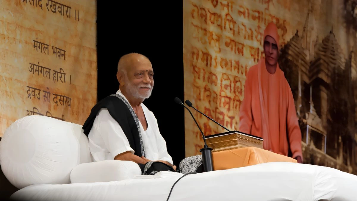 मोरारी बापू ने हार्वर्ड से भारत के पवित्र ग्रंथों के संरक्षण की अपील की