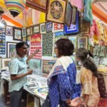 राजस्थान की पारंपरिक चित्रकला को नई पहचान दे रहे कलाकार, बीकानेर हाउस में सजीं अनूठी कलाकृतियां