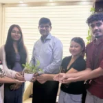 असम बाढ़ राहत अभियान में जुटे Gen Z, दिल्ली यूनिवर्सिटी और नॉर्थ ईस्ट के छात्र