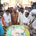 पीएम मोदी के जन्मदिन पर वायनाड में विशेष आयोजन, डॉ. भार्गव मल्लप्पा ने काटा 76 किलो का केक
