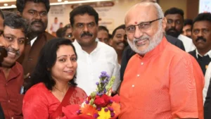 सी. पी. राधाकृष्णन ने ‘अ सेंचुरी ऑफ सर्विस’ पुस्तक का किया विमोचन, पारुल सिंह और राकेश कुमार सिंह रहे मौजूद