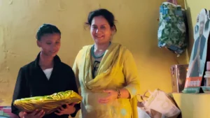 रंगपुरी की झुग्गी बस्ती में बेटियों की शिक्षा को मिला नया सहारा — उत्थान एजुकेशन सेंटर